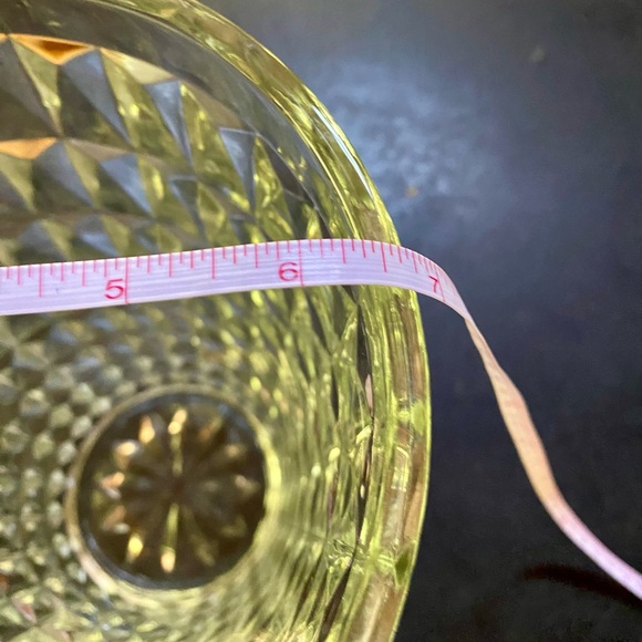 🌼E. O. Brody Co - Clear Glass Vase, Large & Heavy🌼 - Picture 8 of 10